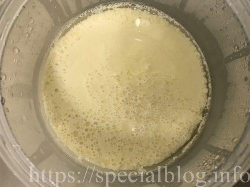 豆乳の泡の跡が目立つ自家製ヨーグルト